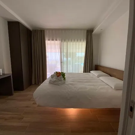 Apartman Domu Sa Luna Mia *